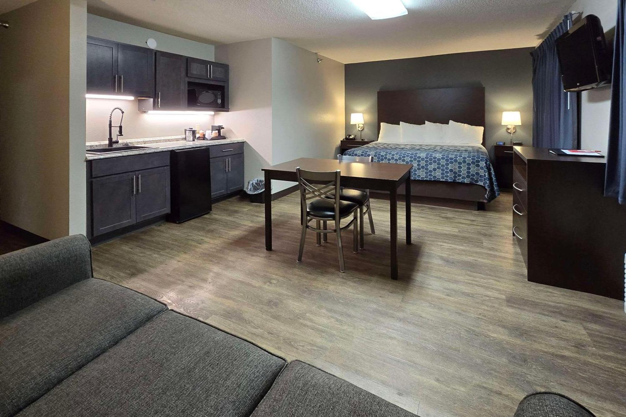 Econo Lodge Ortonville Екстер'єр фото
